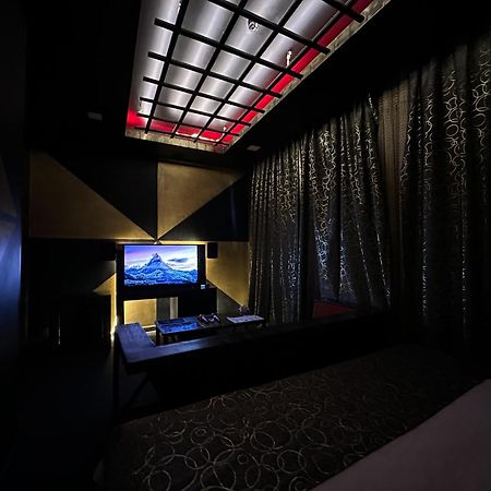Cinema Plaza Hotel บากู ภายนอก รูปภาพ