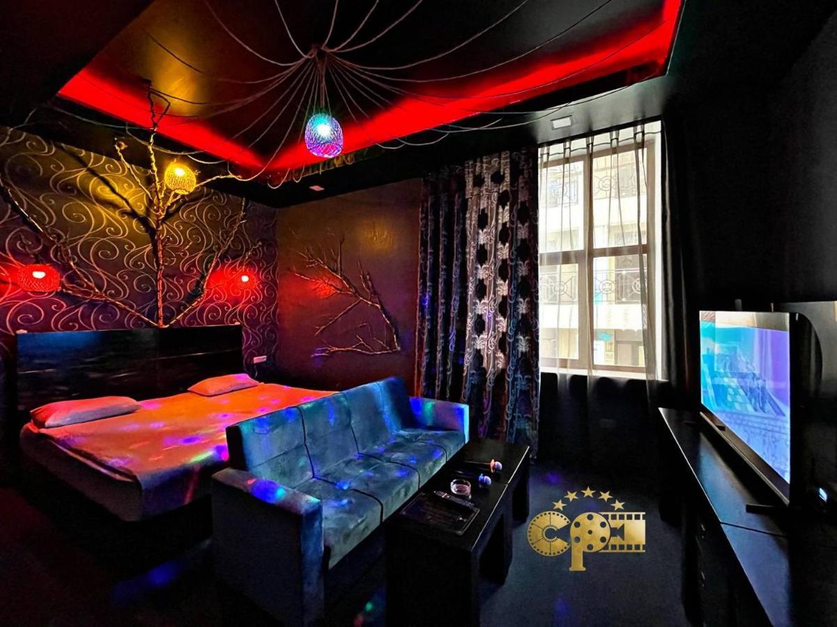 Cinema Plaza Hotel บากู ภายนอก รูปภาพ