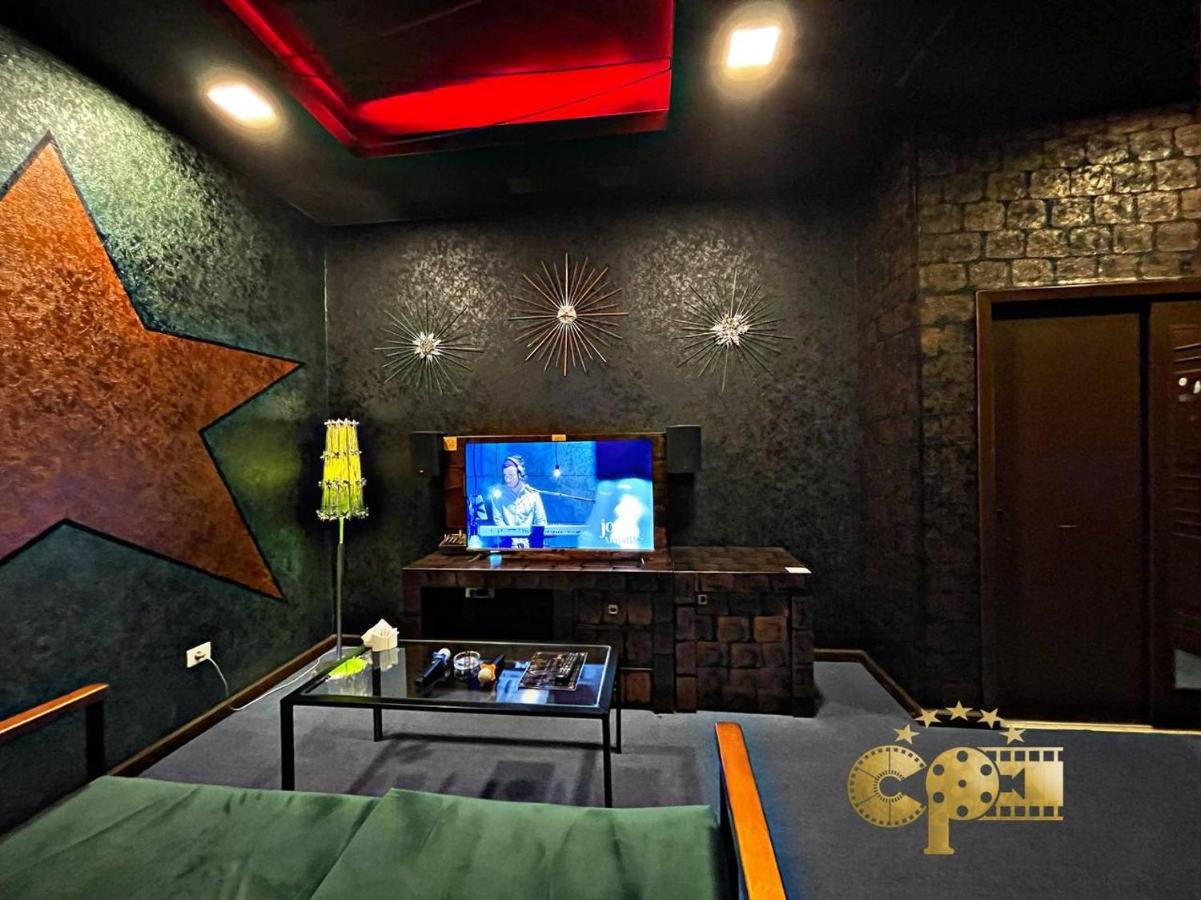 Cinema Plaza Hotel บากู ภายนอก รูปภาพ