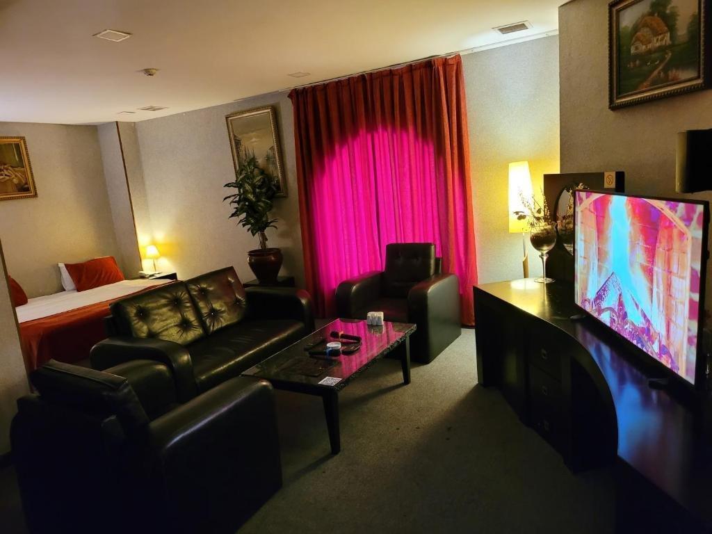 Cinema Plaza Hotel บากู ภายนอก รูปภาพ