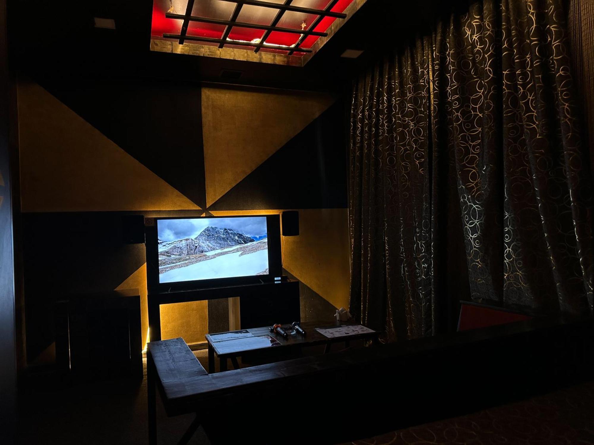 Cinema Plaza Hotel บากู ภายนอก รูปภาพ